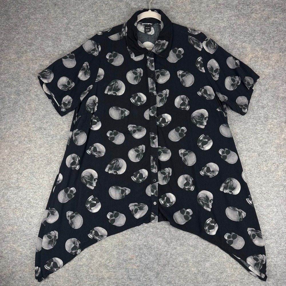 Hot Topic Skull Shark Bite Woven Button Up Shirt Rayon Plus Womens 2XL